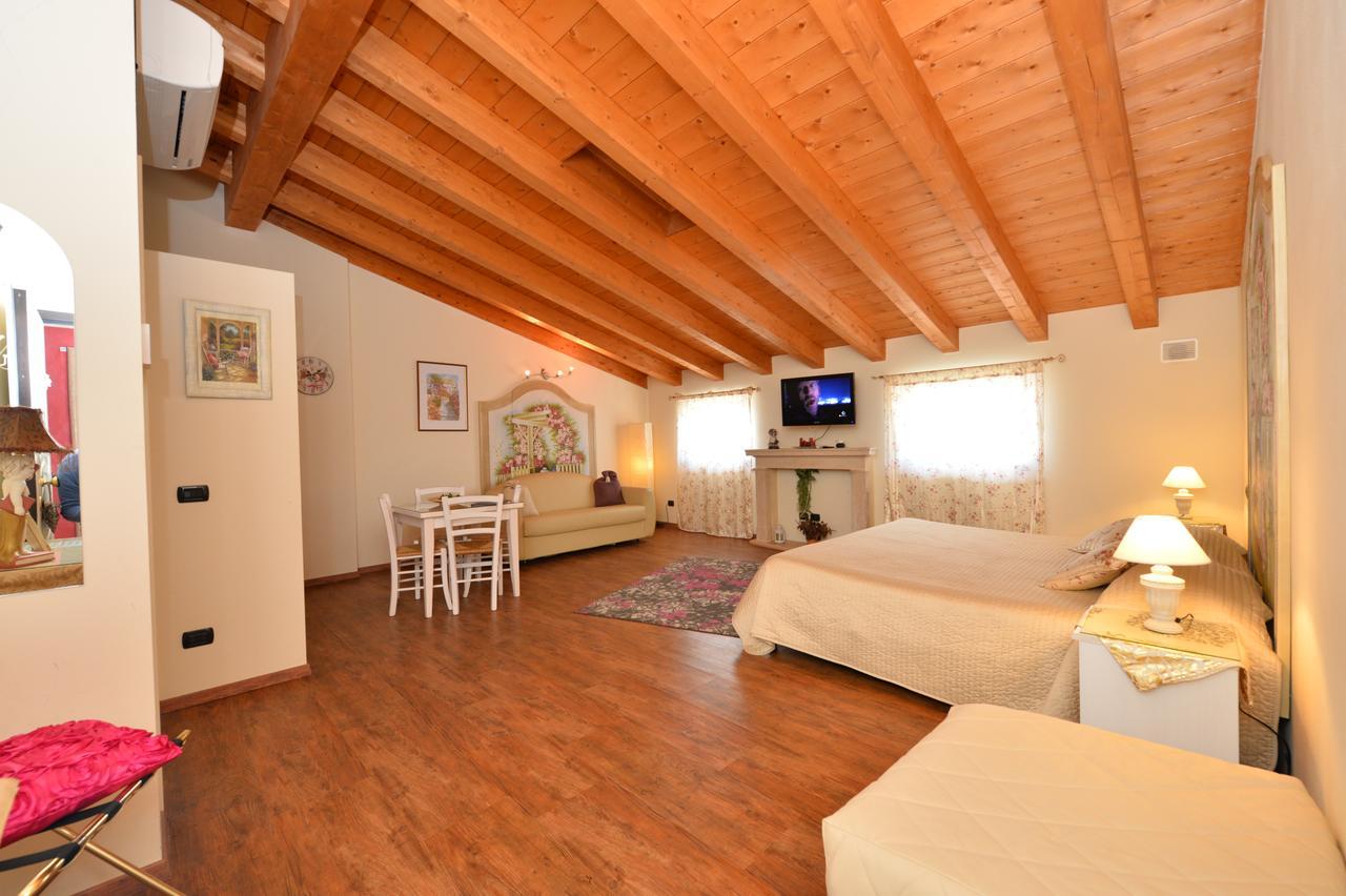 Residence Ca Di Capri Bussolengo Eksteriør billede