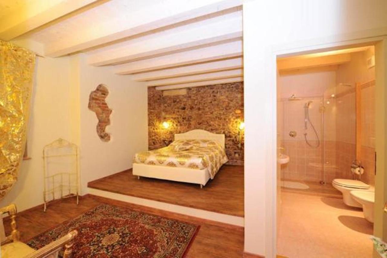 Residence Ca Di Capri Bussolengo Eksteriør billede