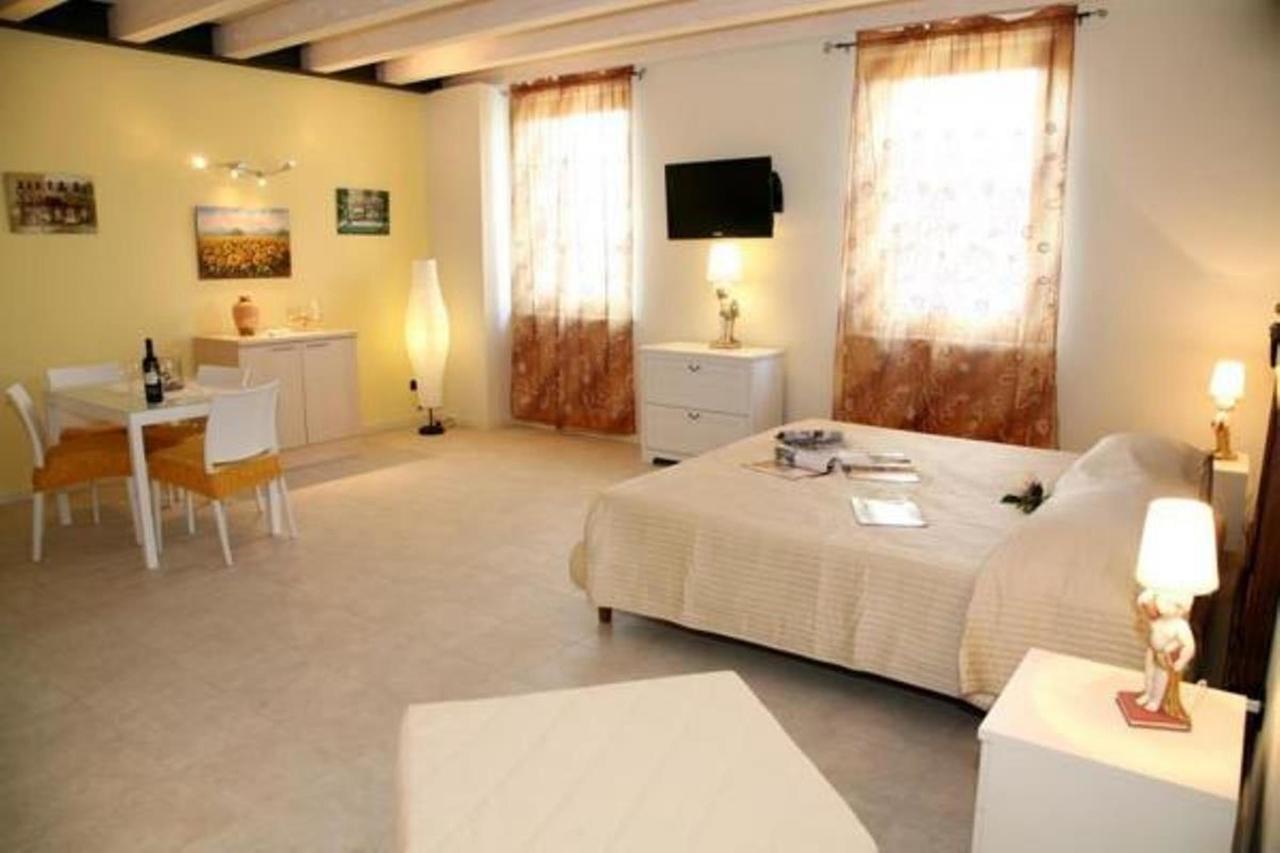 Residence Ca Di Capri Bussolengo Eksteriør billede